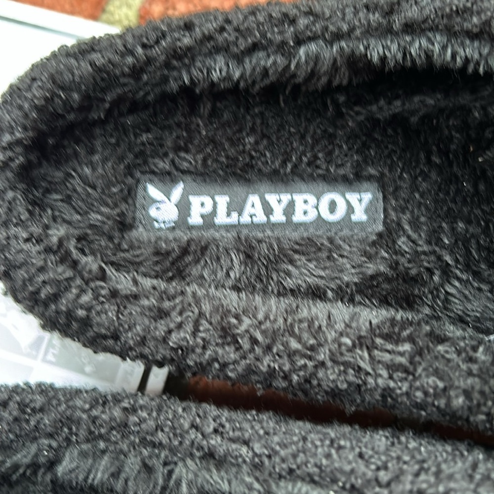 PLAYBOY BUNNY Authentic Black/Red Logo Detailed Memory Foam Men’s Slippers - Picture 5 of 7